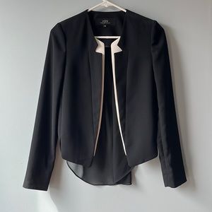 Black + White Inner Lining Blazer XS/S/0/2 - Almost NEW